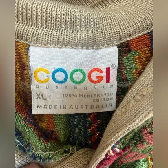 COOGI Multicolor Logo Label Sweater - Cream, Red, Blue, Green, Yellow - Picture 3 of 3